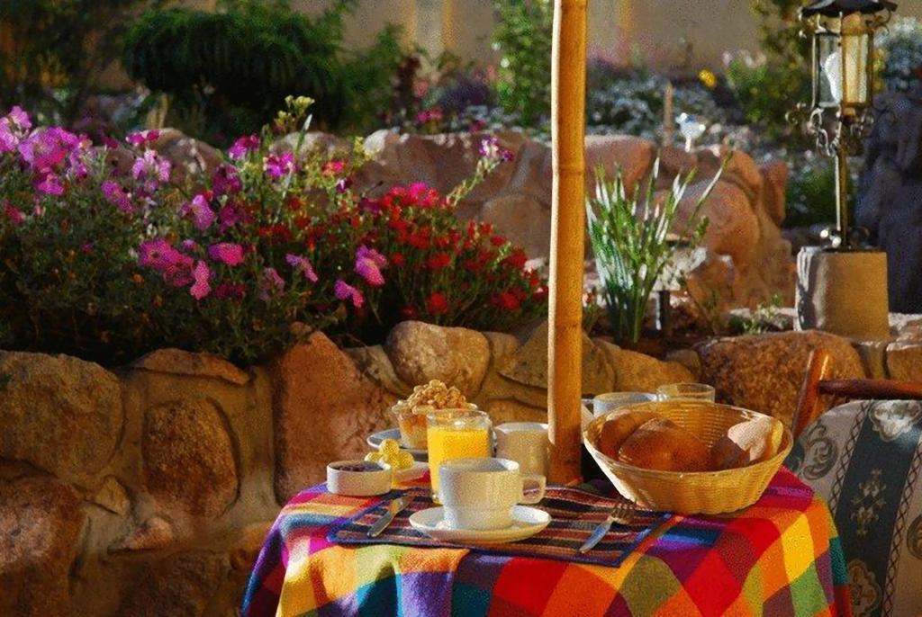 Amaru Valle Hotel Urubamba Kültér fotó